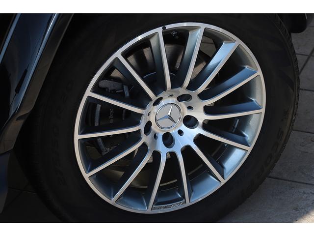 Ｇクラス Ｇ４００ｄ　ＡＭＧライン　マヌファクトゥーアプログラム　マヌファクトゥーアインテリアプラスＰＫＧ　ツートンステアリング　アダプティブダンピングシステム　法人ワンオーナー（26枚目）