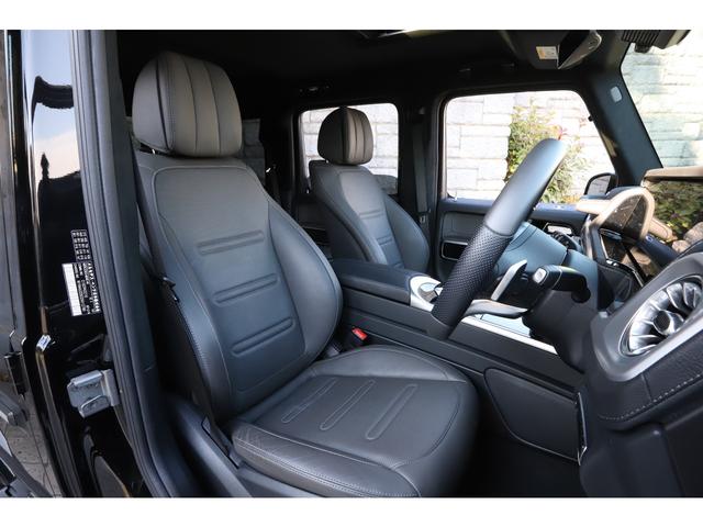 Ｇクラス Ｇ４００ｄ　ＡＭＧライン　マヌファクトゥーアプログラム　マヌファクトゥーアインテリアプラスＰＫＧ　ツートンステアリング　アダプティブダンピングシステム　法人ワンオーナー（33枚目）