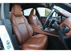 ���뤤�������ƥꥢ�ȥ��쥬��Ȥʥ���ƥꥢ�Υ���ȥ饹�Ȥ����ޥ���ƥ��ʤ�ǤϤ��������줿�饰���奢�꡼�ȥ��ݡ��ƥ���̥�Ϥ���ذ���Ω�ƤƤ��ޤ��� 5