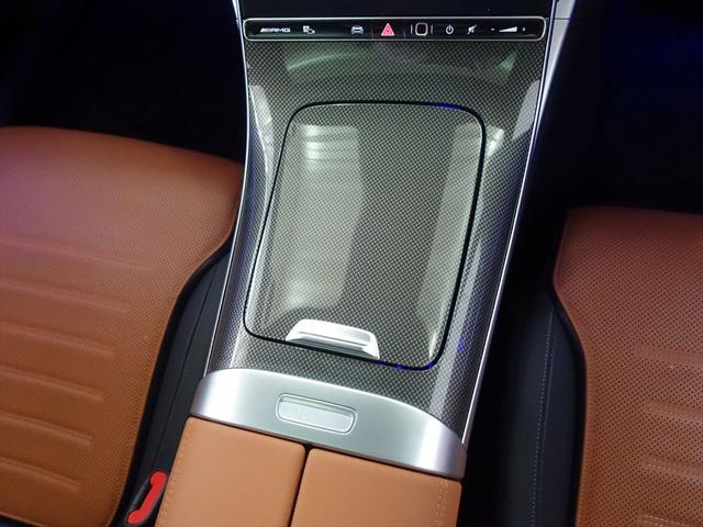 Ｃクラスステーションワゴン Ｃ４３　４ＭＡＴＩＣ　ステーションワゴン　Ｂｌｕｅｔｏｏｔｈ接続　ＥＴＣ　ＬＥＤヘッドライト　ＴＶ　アイドリングストップ　クルーズコントロール　コネクテッド機能　サイドカメラ　サンルーフ・ガラスルーフ　シートエアコン　シートヒーター（17枚目）