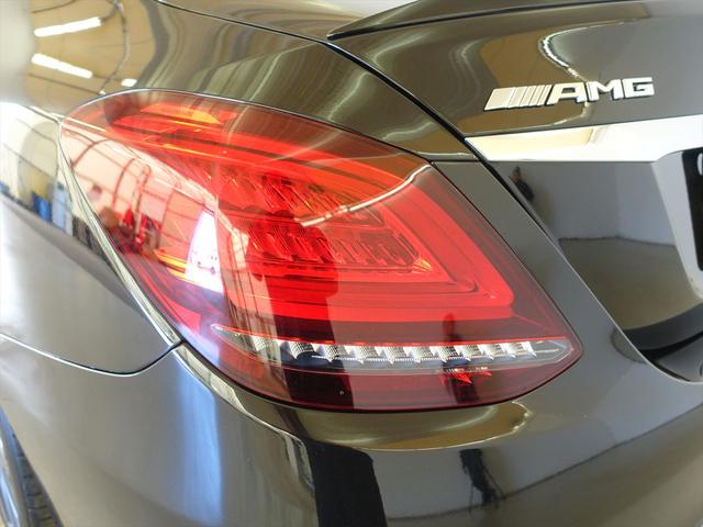 Ｃクラス Ｃ４３　４ＭＡＴＩＣ　Ｂｌｕｅｔｏｏｔｈ接続　ＥＴＣ　ＬＥＤヘッドライト　ＴＶ　アイドリングストップ　クルーズコントロール　コネクテッド機能　サンルーフ・ガラスルーフ　シートヒーター　トランクスルー　ナビ　バックモニター（30枚目）