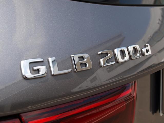 ＧＬＢ ＧＬＢ２００　ｄ　４ＭＡＴＩＣ　ＡＭＧラインパッケージ　３列シート　Ｂｌｕｅｔｏｏｔｈ接続　ＥＴＣ　ＬＥＤヘッドライト　ＴＶ　アイドリングストップ　クルーズコントロール　コネクテッド機能　サイドカメラ　シートヒーター　トランクスルー　ナビ　バックモニター（34枚目）