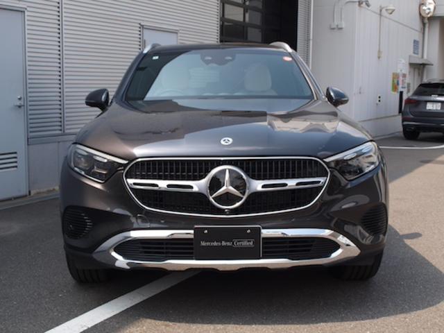 ＧＬＣ ＧＬＣ２２０　ｄ　４ＭＡＴＩＣ　レザーエクスクルーシブパッケージ　Ｂｌｕｅｔｏｏｔｈ接続　ＥＴＣ　ＬＥＤヘッドライト　ＴＶ　アイドリングストップ　クルーズコントロール　コネクテッド機能　サイドカメラ　サンルーフ・ガラスルーフ（2枚目）