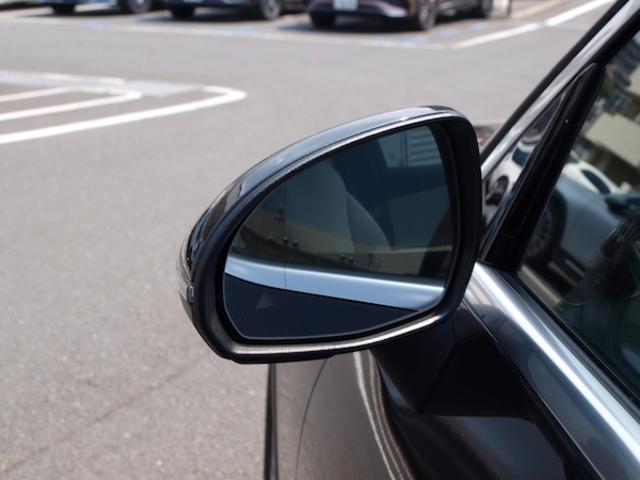 ＧＬＣ ＧＬＣ２２０　ｄ　４ＭＡＴＩＣ　レザーエクスクルーシブパッケージ　Ｂｌｕｅｔｏｏｔｈ接続　ＥＴＣ　ＬＥＤヘッドライト　ＴＶ　アイドリングストップ　クルーズコントロール　コネクテッド機能　サイドカメラ　サンルーフ・ガラスルーフ（6枚目）