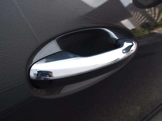 ＧＬＣ ＧＬＣ２２０　ｄ　４ＭＡＴＩＣ　レザーエクスクルーシブパッケージ　Ｂｌｕｅｔｏｏｔｈ接続　ＥＴＣ　ＬＥＤヘッドライト　ＴＶ　アイドリングストップ　クルーズコントロール　コネクテッド機能　サイドカメラ　サンルーフ・ガラスルーフ（12枚目）