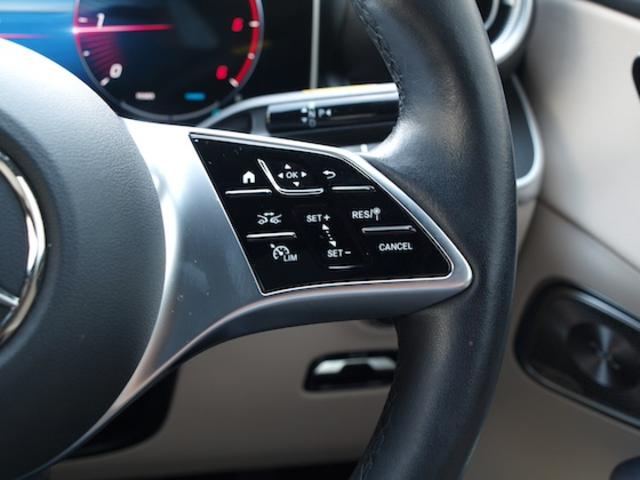 ＧＬＣ ＧＬＣ２２０　ｄ　４ＭＡＴＩＣ　レザーエクスクルーシブパッケージ　Ｂｌｕｅｔｏｏｔｈ接続　ＥＴＣ　ＬＥＤヘッドライト　ＴＶ　アイドリングストップ　クルーズコントロール　コネクテッド機能　サイドカメラ　サンルーフ・ガラスルーフ（21枚目）