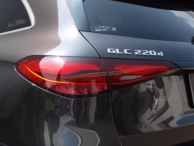 ＧＬＣ ＧＬＣ２２０　ｄ　４ＭＡＴＩＣ　レザーエクスクルーシブパッケージ　Ｂｌｕｅｔｏｏｔｈ接続　ＥＴＣ　ＬＥＤヘッドライト　ＴＶ　アイドリングストップ　クルーズコントロール　コネクテッド機能　サイドカメラ　サンルーフ・ガラスルーフ（35枚目）