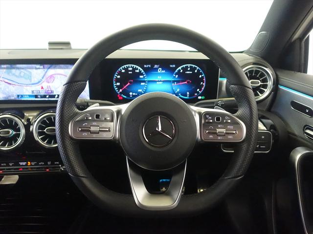 Ａクラス Ａ１８０　ＡＭＧライン　ＡＭＧレザーエクスクルーシブパッケージ　レーダーセーフティパッケージ　アドバンスドパッケージ　ナビゲーションパッケージ　Ｂｌｕｅｔｏｏｔｈ接続　ＥＴＣ　ＬＥＤヘッドライト　ＴＶ　アイドリングストップ（17枚目）