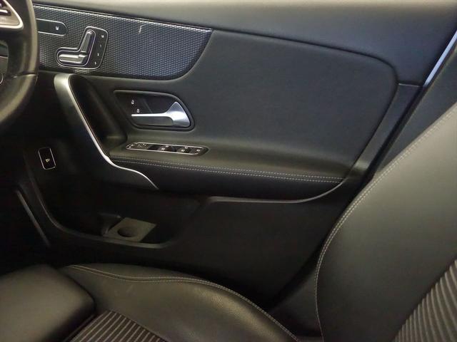 Ａクラスセダン Ａ２５０　４ＭＡＴＩＣ　セダン　レーダーセーフティパッケージ　ナビゲーションパッケージ　Ｂｌｕｅｔｏｏｔｈ接続　ＥＴＣ　ＬＥＤヘッドライト　ＴＶ　アイドリングストップ　クルーズコントロール　コネクテッド機能　シートヒーター（15枚目）