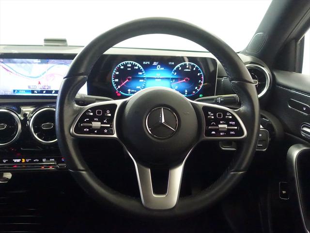 Ａクラスセダン Ａ２５０　４ＭＡＴＩＣ　セダン　レーダーセーフティパッケージ　ナビゲーションパッケージ　Ｂｌｕｅｔｏｏｔｈ接続　ＥＴＣ　ＬＥＤヘッドライト　ＴＶ　アイドリングストップ　クルーズコントロール　コネクテッド機能　シートヒーター（17枚目）