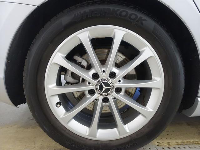 Ａクラスセダン Ａ２５０　４ＭＡＴＩＣ　セダン　レーダーセーフティパッケージ　ナビゲーションパッケージ　Ｂｌｕｅｔｏｏｔｈ接続　ＥＴＣ　ＬＥＤヘッドライト　ＴＶ　アイドリングストップ　クルーズコントロール　コネクテッド機能　シートヒーター（32枚目）