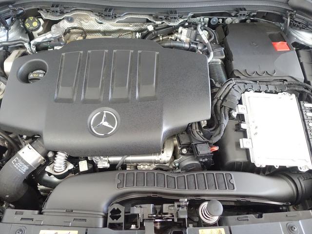 ＧＬＡクラス ＧＬＡ２００　ｄ　４ＭＡＴＩＣ　ＡＭＧラインパッケージ　ＡＭＧレザーエクスクルーシブパッケージ　Ｂｌｕｅｔｏｏｔｈ接続　ＥＴＣ　ＬＥＤヘッドライト　ＴＶ　アイドリングストップ　クルーズコントロール　コネクテッド機能　サイドカメラ（9枚目）