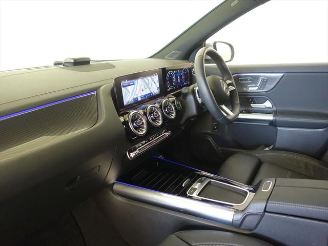 ＧＬＡクラス ＧＬＡ２００　ｄ　４ＭＡＴＩＣ　ＡＭＧラインパッケージ　ＡＭＧレザーエクスクルーシブパッケージ　Ｂｌｕｅｔｏｏｔｈ接続　ＥＴＣ　ＬＥＤヘッドライト　ＴＶ　アイドリングストップ　クルーズコントロール　コネクテッド機能　サイドカメラ（19枚目）