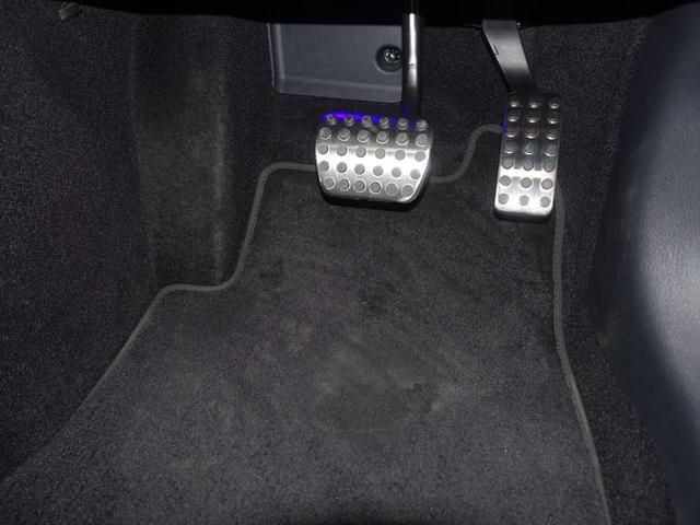 ＧＬＢ ＧＬＢ２００　ｄ　４ＭＡＴＩＣ　ＡＭＧラインパッケージ　ＡＭＧレザーエクスクルーシブパッケージ　３列シート　Ｂｌｕｅｔｏｏｔｈ接続　ＥＴＣ　ＬＥＤヘッドライト　ＴＶ　アイドリングストップ　クルーズコントロール　コネクテッド機能（28枚目）