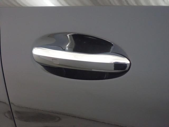 Cクラス C180 アバンギャルド AMGライン ベーシックパッケージ Bluetooth接続 ETC LEDヘッドライト TV アイドリングストップ クルーズコントロール コネクテッド機能 サイドカメラ サンルーフ・ガラスルーフ シートヒーター(27枚目)