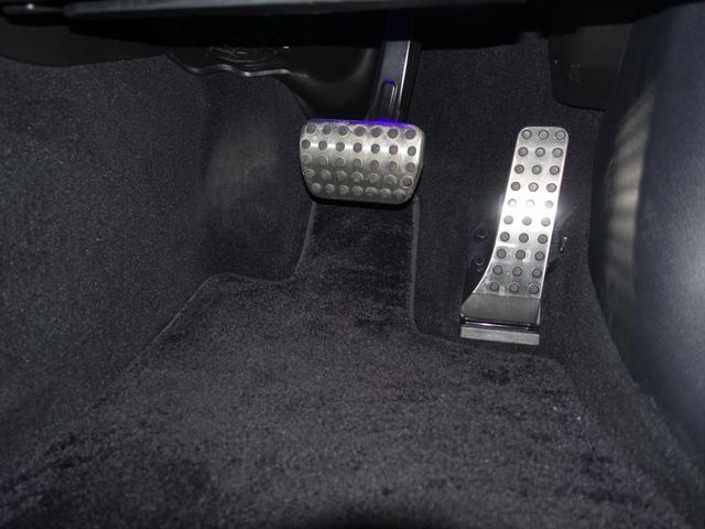 Cクラス C180 アバンギャルド AMGライン ベーシックパッケージ Bluetooth接続 ETC LEDヘッドライト TV アイドリングストップ クルーズコントロール コネクテッド機能 サイドカメラ サンルーフ・ガラスルーフ シートヒーター(28枚目)