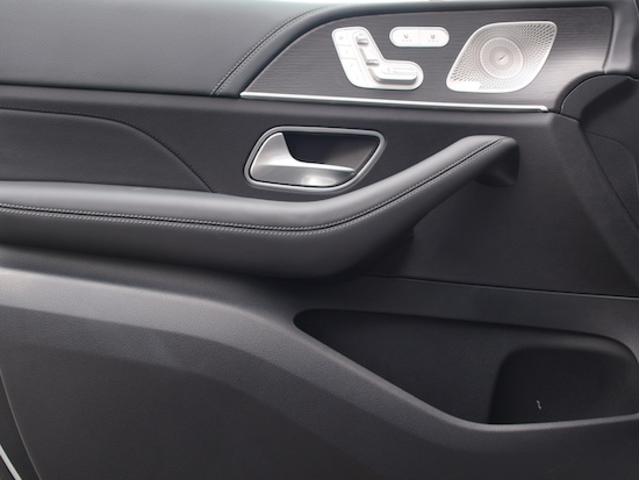 ＧＬＥ ＧＬＥ４５０　ｄ　４ＭＡＴＩＣ　クーペ　スポーツ　Ｅ‐ＡＣＴＩＶＥ　ＢＯＤＹ　ＣＯＮＴＲＯＬパッケージ　Ｂｌｕｅｔｏｏｔｈ接続　ＥＴＣ　ＬＥＤヘッドライト　ＴＶ　アイドリングストップ　クルーズコントロール　コネクテッド機能　サイドカメラ（7枚目）