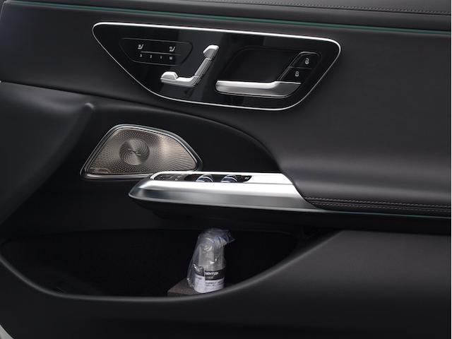 Eクラスステーションワゴン E220 d ステーションワゴン アバンギャルド AMGラインパッケージ レザーエクスクルーシブパッケージ アドバンスドパッケージ デジタルインテリアパッケージ Bluetooth接続 ETC LEDヘッドライト TV アイドリングストップ(13枚目)