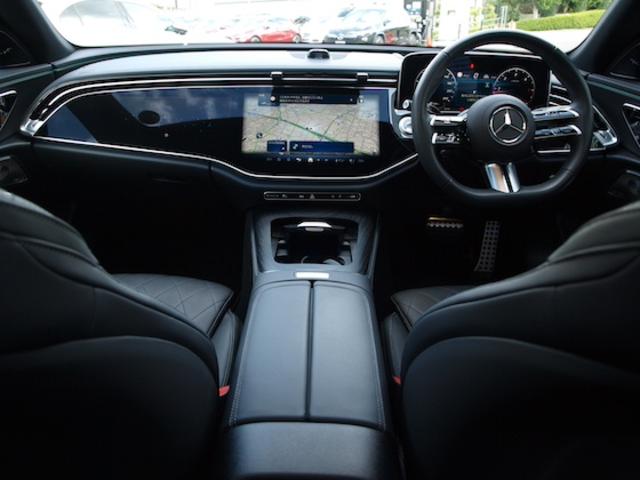 Ｅクラス Ｅ２２０　ｄ　アバンギャルド　ＡＭＧラインパッケージ　レザーエクスクルーシブパッケージ　アドバンスドパッケージ　デジタルインテリアパッケージ　Ｂｌｕｅｔｏｏｔｈ接続　ＥＴＣ　ＬＥＤヘッドライト　ＴＶ　アイドリングストップ（27枚目）