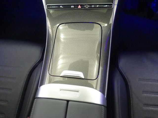 Ｃクラス Ｃ２２０　ｄ　アバンギャルド　ＡＭＧラインパッケージ　レザーエクスクルーシブパッケージ　ベーシックパッケージ　Ｂｌｕｅｔｏｏｔｈ接続　ＥＴＣ　ＬＥＤヘッドライト　ＴＶ　アイドリングストップ　クルーズコントロール　コネクテッド機能（16枚目）