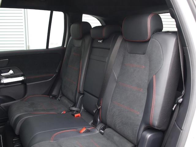 ＥＱＢ ＥＱＢ２５０　ＡＭＧラインパッケージ　３列シート　Ｂｌｕｅｔｏｏｔｈ接続　ＥＴＣ　ＬＥＤヘッドライト　ＴＶ　クルーズコントロール　コネクテッド機能　サイドカメラ　サンルーフ・ガラスルーフ　シートヒーター（9枚目）