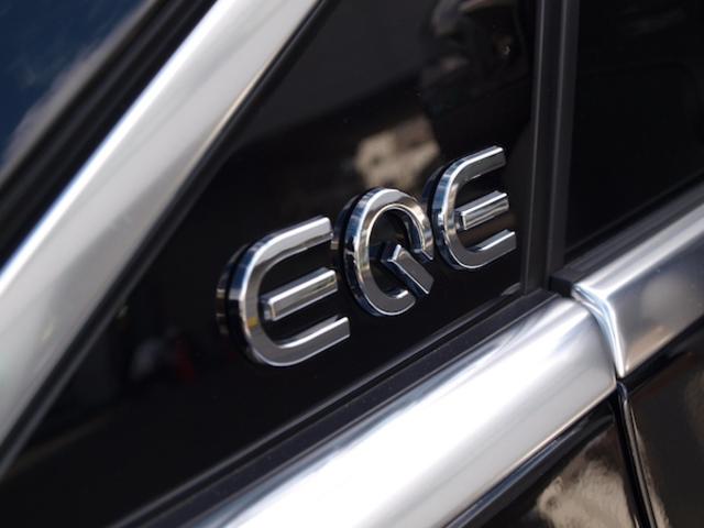 EQE SUV EQE350 4MATIC SUV ローンチエディション LEDヘッドライト TV クルーズコントロール サイドカメラ サンルーフ・ガラスルーフ シートエアコン シートヒーター ナビ バックモニター パワーシート フロントカメラ 横滑り防止装置(7枚目)