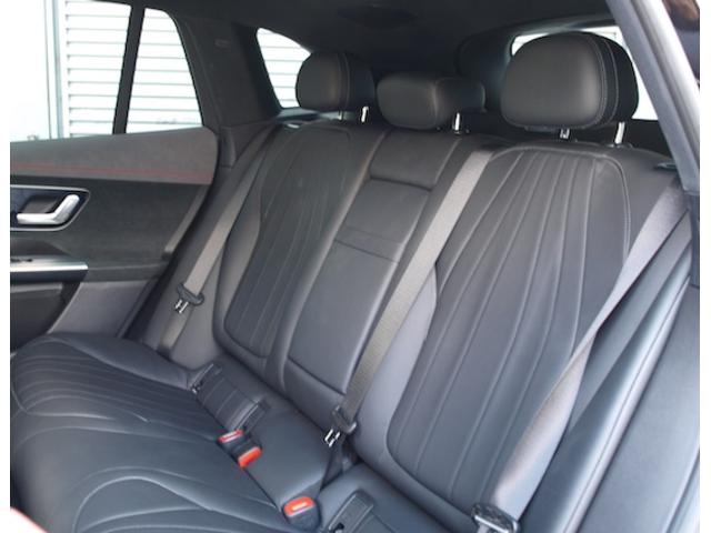 EQE SUV EQE350 4MATIC SUV ローンチエディション LEDヘッドライト TV クルーズコントロール サイドカメラ サンルーフ・ガラスルーフ シートエアコン シートヒーター ナビ バックモニター パワーシート フロントカメラ 横滑り防止装置(12枚目)