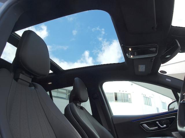 EQE SUV EQE350 4MATIC SUV ローンチエディション LEDヘッドライト TV クルーズコントロール サイドカメラ サンルーフ・ガラスルーフ シートエアコン シートヒーター ナビ バックモニター パワーシート フロントカメラ 横滑り防止装置(27枚目)
