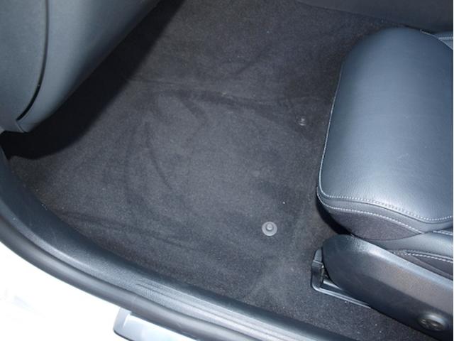 Cクラスステーションワゴン C200 ステーションワゴン アバンギャルド AMGラインパッケージ レザーエクスクルーシブパッケージ ベーシックパッケージ ドライバーズパッケージ Bluetooth接続 ETC LEDヘッドライト TV アイドリングストップ(16枚目)