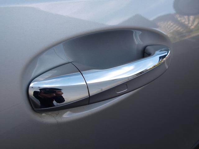 GLB GLB180 AMGラインパッケージ AMGレザーエクスクルーシブパッケージ 3列シート Bluetooth接続 ETC LEDヘッドライト TV アイドリングストップ クルーズコントロール コネクテッド機能(12枚目)