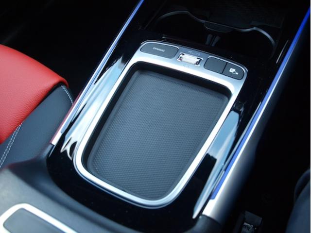 GLB GLB180 AMGラインパッケージ AMGレザーエクスクルーシブパッケージ 3列シート Bluetooth接続 ETC LEDヘッドライト TV アイドリングストップ クルーズコントロール コネクテッド機能(26枚目)