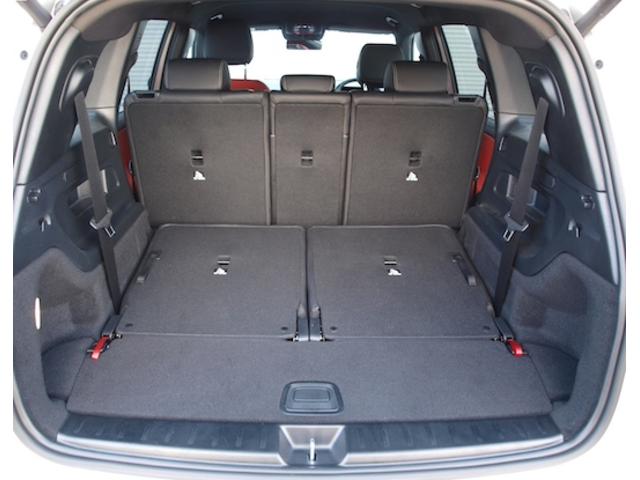 GLB GLB180 AMGラインパッケージ AMGレザーエクスクルーシブパッケージ 3列シート Bluetooth接続 ETC LEDヘッドライト TV アイドリングストップ クルーズコントロール コネクテッド機能(36枚目)