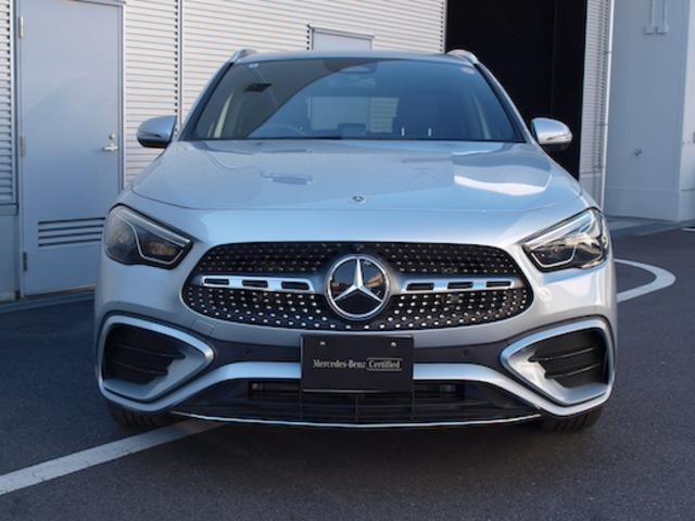 GLAクラス GLA200 d 4MATIC AMGラインパッケージ Bluetooth接続 ETC LEDヘッドライト TV アイドリングストップ クルーズコントロール コネクテッド機能 サイドカメラ シートヒーター トランクスルー ナビ(2枚目)