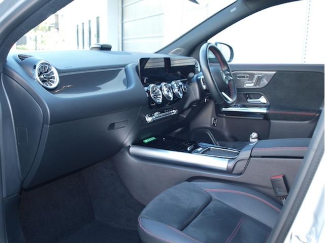 GLAクラス GLA200 d 4MATIC AMGラインパッケージ Bluetooth接続 ETC LEDヘッドライト TV アイドリングストップ クルーズコントロール コネクテッド機能 サイドカメラ シートヒーター トランクスルー ナビ(8枚目)
