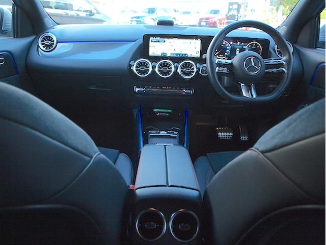 GLAクラス GLA200 d 4MATIC AMGラインパッケージ Bluetooth接続 ETC LEDヘッドライト TV アイドリングストップ クルーズコントロール コネクテッド機能 サイドカメラ シートヒーター トランクスルー ナビ(29枚目)