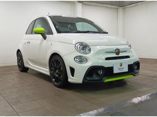 アバルト５９５ Ｆ５９５　右ハンドル５速マニュアル車　レコードモンツァマフラー　ブラックファブリックシート　バックセンサー　ＥＴＣ　１６５ＰＳ（6枚目）