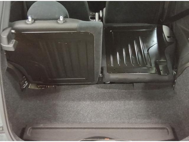 アバルト５９５ Ｆ５９５　右ハンドル５速マニュアル車　レコードモンツァマフラー　ブラックファブリックシート　バックセンサー　ＥＴＣ　１６５ＰＳ（17枚目）