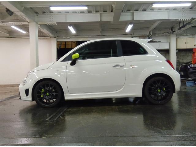 アバルト５９５ Ｆ５９５　右ハンドル５速マニュアル車　レコードモンツァマフラー　ブラックファブリックシート　バックセンサー　ＥＴＣ　１６５ＰＳ（25枚目）