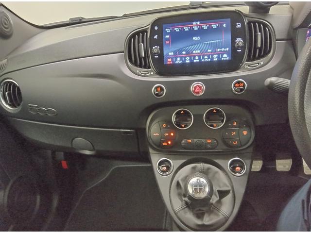 アバルト５９５ Ｆ５９５　右ハンドル５速マニュアル車　レコードモンツァマフラー　ブラックファブリックシート　バックセンサー　ＥＴＣ　１６５ＰＳ（28枚目）