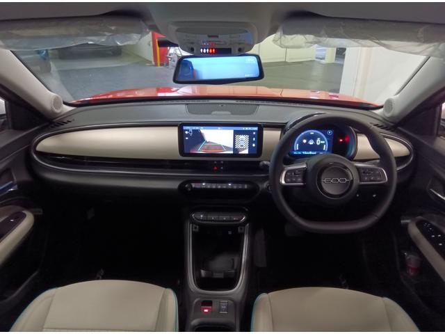 ６００ｅ ラ　プリマ　デモカー販売　ＥＴＣ　ミラー型ドライブレコーダー　ＡＣＣ　バックカメラ　ナビ　シートヒーター（3枚目）