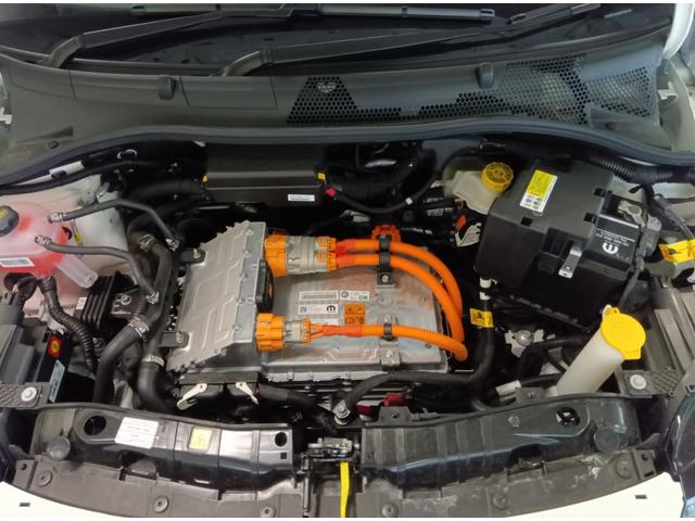 アバルト５００ｅ ツーリズモ　ハッチバック　デモカー販売　ＥＴＣ２．０　純正ドラレコＦ／Ｒ　バックカメラ　アイシン製ナビ（14枚目）