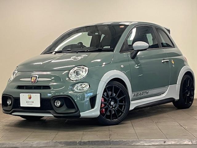 アバルト６９５ セッタンタアニヴェルサーリオ ベースグレード　限定車　純正ドラレコＦ／Ｒ　ＥＴＣ　キセノンヘッドライト　レコードモンツァマフラー　ブレンボ　コニーサスペンション　カープレイ（4枚目）