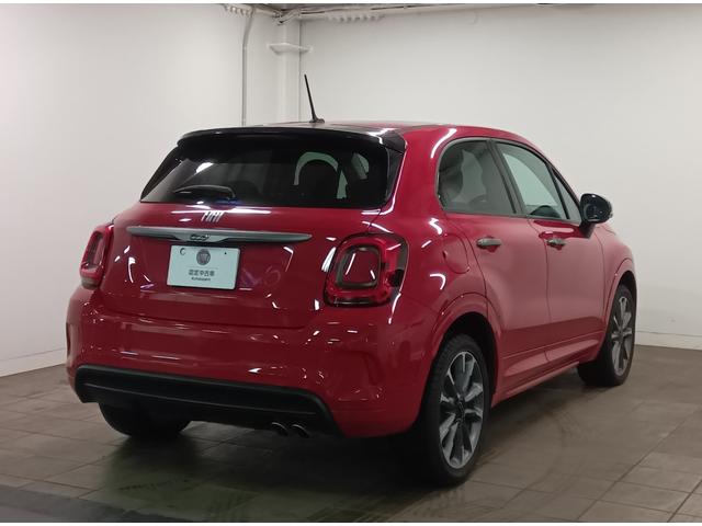 ５００Ｘ スポーツ　社用車アップ　ＡＣＣ　ＥＴＣ　カープレイ　バックカメラ　前面衝突軽減ブレーキ　１８インチアルミホイール（11枚目）