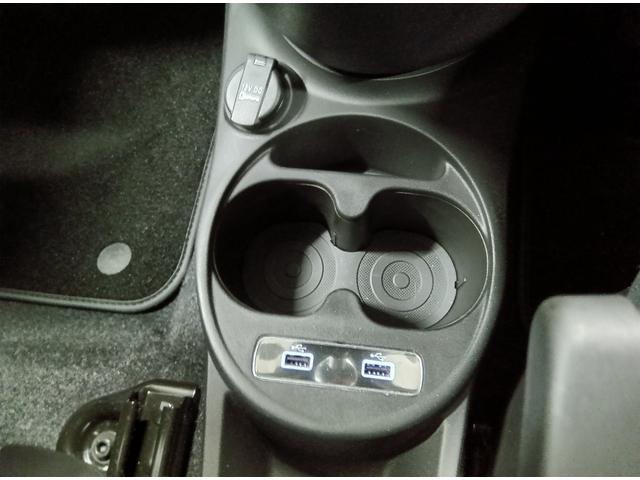 アバルト５９５Ｃ Ｆ５９５Ｃ　限定車　純正ドラレコＦ／Ｒ　社外バックカメラ　電動オープン　５速ＭＴ（34枚目）