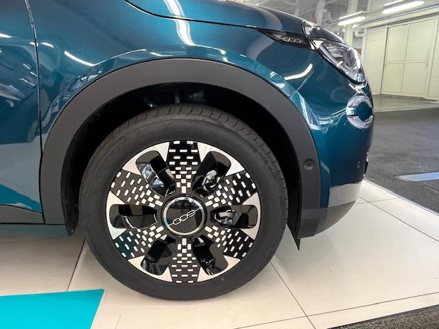 ６００ハイブリッド ラ　プリマ　弊社デモカーアップ　ｄｒｉｖｅｒｅｃｏｒｄｅｒ付ディスプレイミラー　ＥＴＣ２．０（5枚目）