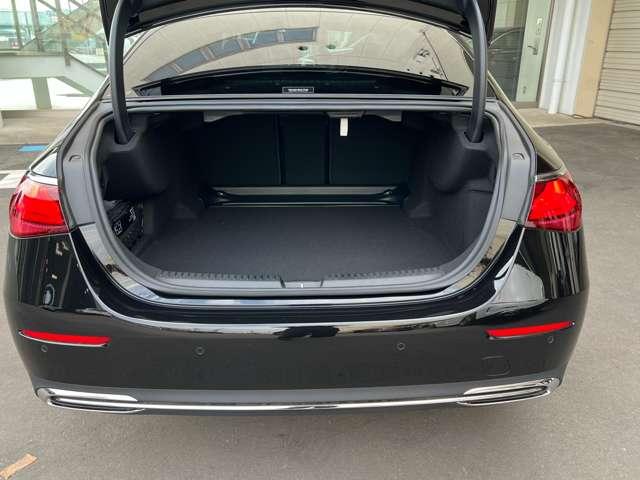 Ｅクラス Ｅ２２０ｄ　アバンギャルド　ＲＨＤ２４０１　アダプティブクルーズコントロール　レーンキープアシスト　パーキングアシスト　障害物センサー　パワーシート　シートヒーター　ＬＥＤヘッドライト（26枚目）