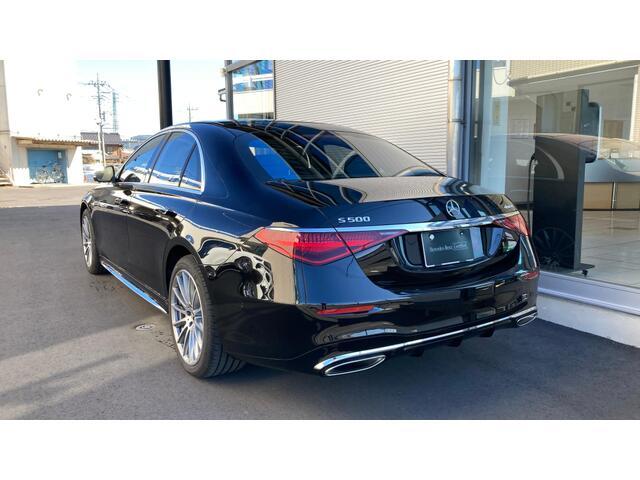 Ｓクラス Ｓ５００　４マチックロング　（ＩＳＧ搭載モデル）　４ＷＤ　ＭＰ２０２３０２　アダプティブクルーズコントロール　レーンキープアシスト　パーキングアシスト　エアサスペンション　パワーシート（4枚目）