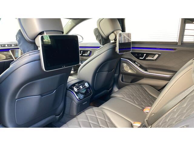Ｓクラス Ｓ５００　４マチックロング　（ＩＳＧ搭載モデル）　４ＷＤ　ＭＰ２０２３０２　アダプティブクルーズコントロール　レーンキープアシスト　パーキングアシスト　エアサスペンション　パワーシート（9枚目）