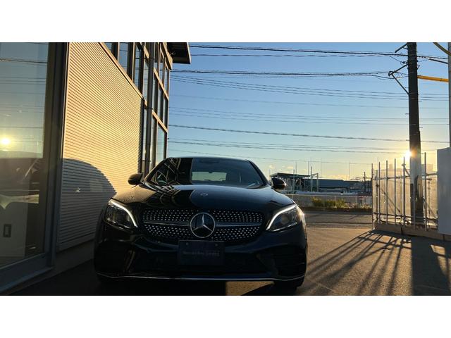 正規販売店です。認定中古車を販売しております。