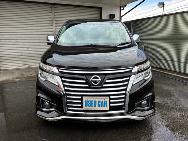 エルグランド ３５０ハイウェイスター　本革Ｓ　　ナビＴＶ　　両側パワスライドドア　後席モニター（2枚目）